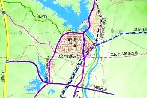 在车上,老伴说:"你知道不,咱鸭河往南阳去,以后咱可以走快速通道