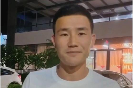 嘎子代言广告,曝光百万豪车,直播4个月收入够普通人买5栋楼