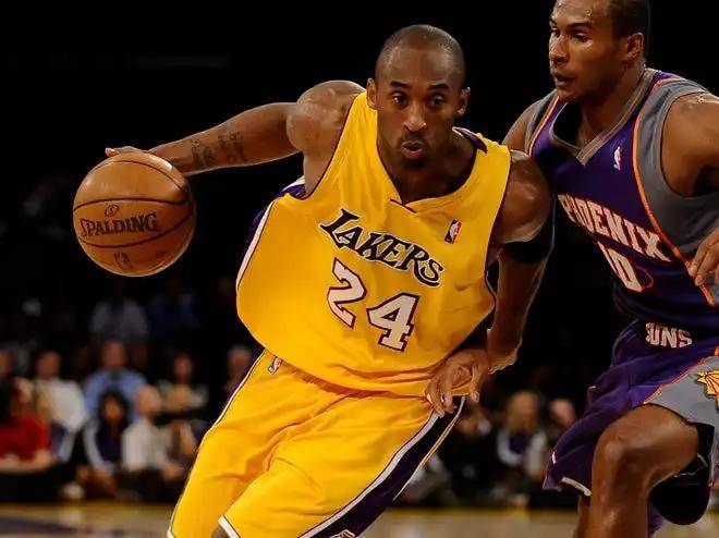 斯伯丁GDP_斯伯丁篮球图片(2)