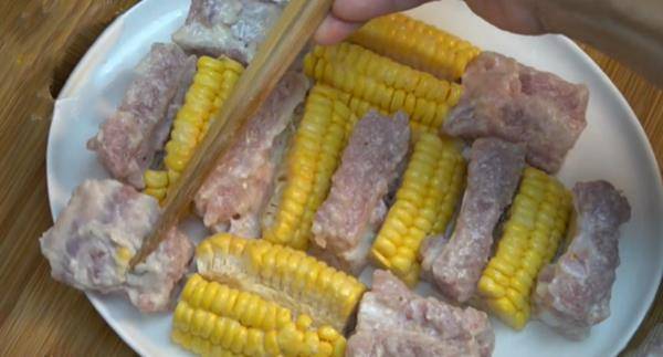 排骨汤做法适合儿童吃 877da2e654c54d8b87cfd60e7266092c.jpeg