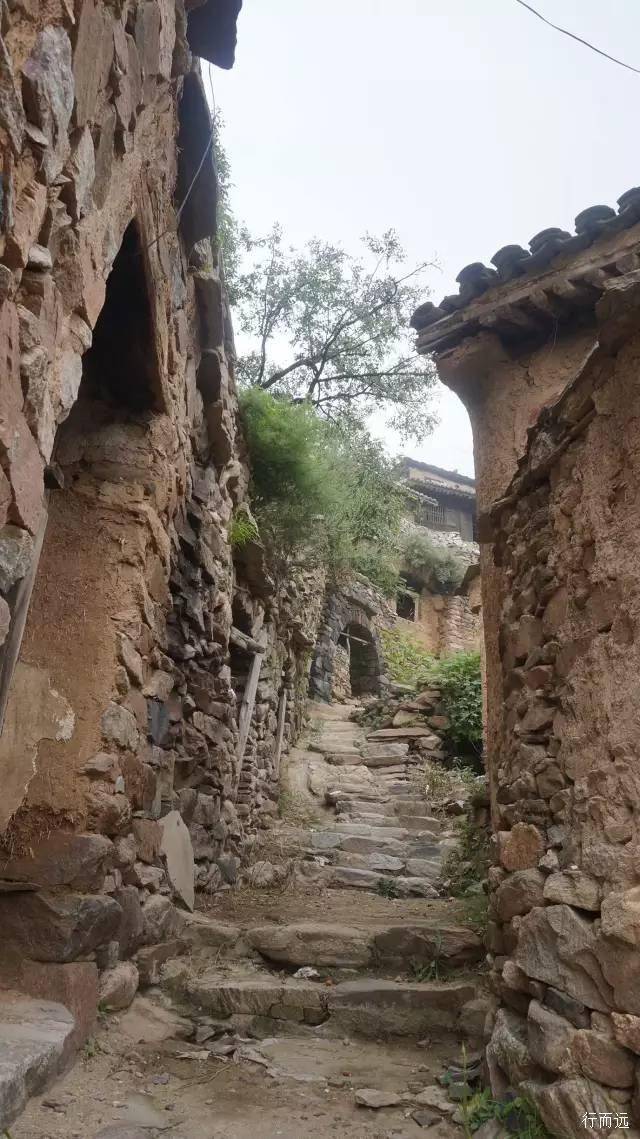 原创四轮 两轮骑行盂县大汖村,探访太行山深处的"小布达拉宫"