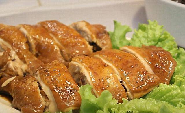 最简单的家常清蒸鸡腿 99e59db2276d4c4394ab513cea4b1cc4.jpeg