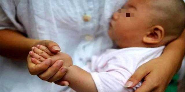 宝宝几个月可以自己睡一个房间 ba025bf31f9948748858df8c1af67872.jpeg