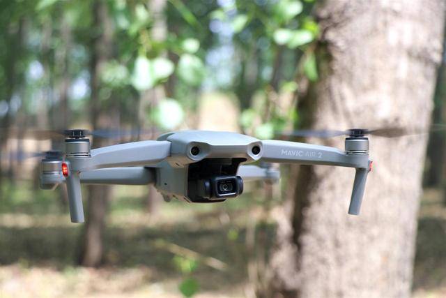 小白也能够轻松拍出大片的无人机:大疆御mavic air2体验评测