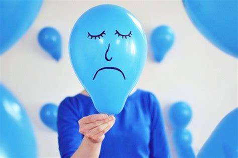 怎么控制情绪不落泪 1baa8947be7f43f885d07c45bc2d4120.jpeg