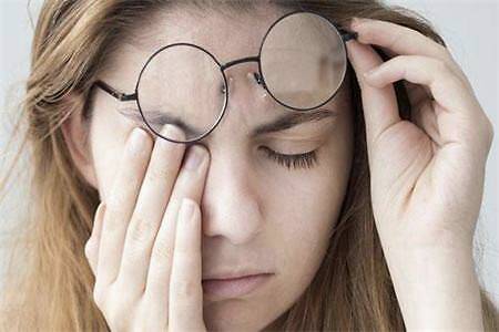 如何让眼睛有光芒 9dd6e16df32f4c5daac5f2fd36124d8a.jpeg