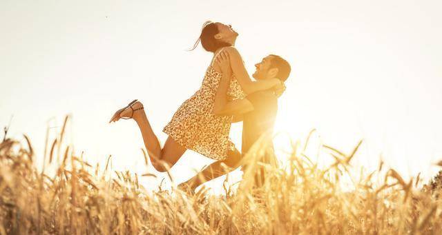 深深爱你一辈子 f5f37fa2129c44909b7fdd79332039a8.jpeg