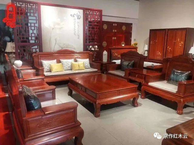 好一点的红木家具价格 7aef939a14c6477c94a6dce56432ea99.jpeg