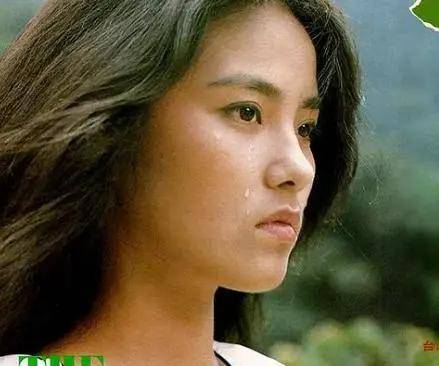 和林青霞同时闯香港的美女，赢过张曼玉，输给王祖贤，已隐退十年