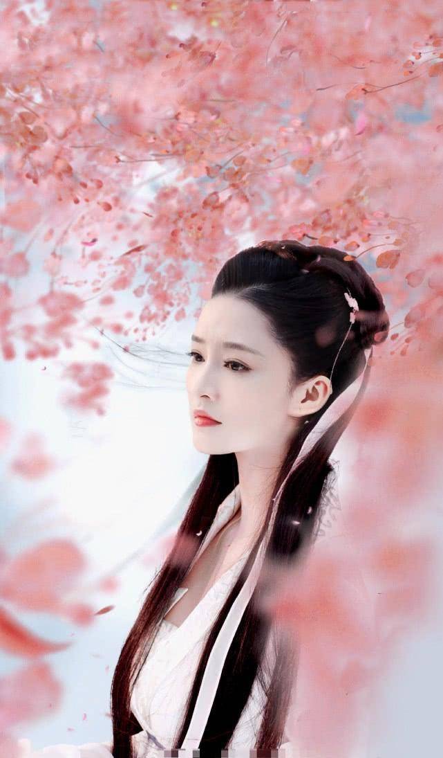 李沁白衣古装美得超凡脱俗,她要是来出演小龙女,完全不输当年刘亦菲