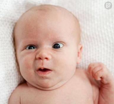 几个月宝宝会用手拿玩具玩 c5209d63e4e54556ac966a013a9cd5d0.jpeg