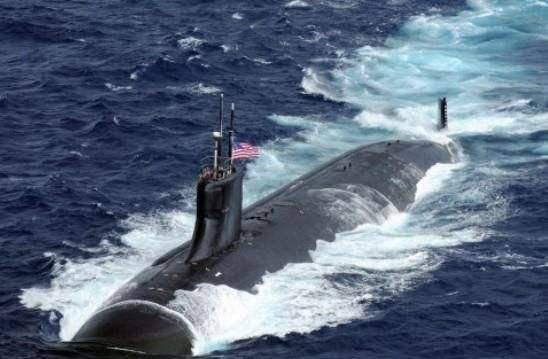 比航母还危险的武器闯入南海，释放动手信号？