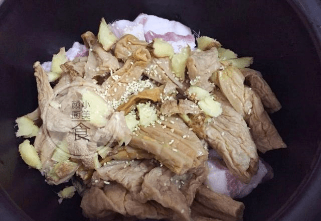 怎么把肉煮的特别软烂 831a63c1495d49beb8bc04a346d739a2.png