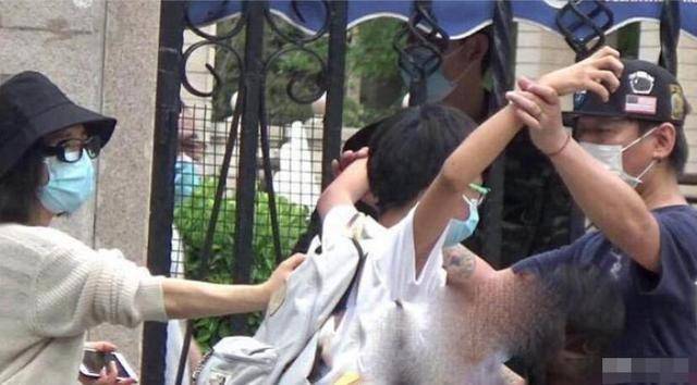 白百何陈羽凡同框全集 08a646cd9b9d466d891ffe64c624f027.jpeg