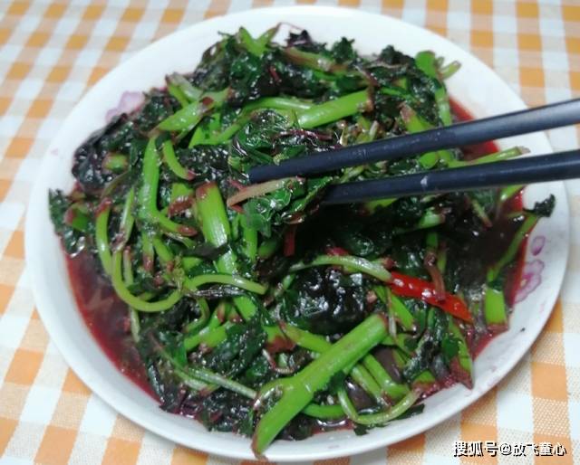 「窍门」好吃有窍门,多做这一步,鲜嫩爽滑,早餐开胃又下饭,家常炒苋菜