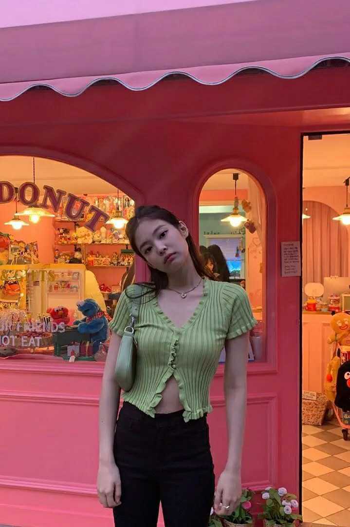 getget女团风穿搭，你也能当时髦爱豆《青春有你2》刘雨昕C位出道