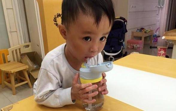 水果|孩子脾胃好，还长个宝宝积食不吃饭？妈妈用2个水果通通解决