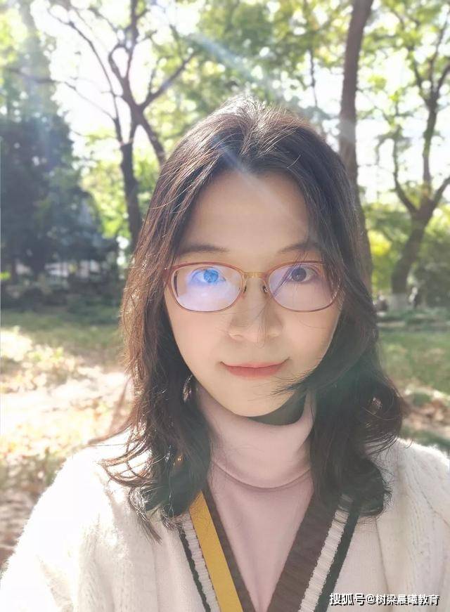 曹雨佳|个个神仙颜值！这个学霸宿舍：同寝室三姐妹携手保研名校