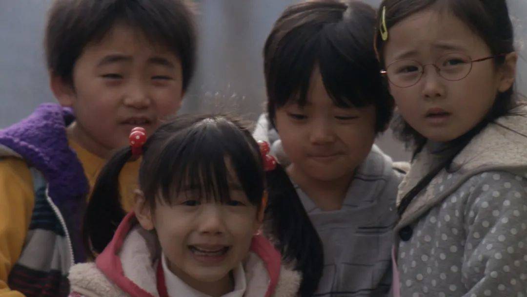 《再见了我们的幼儿园》：芦田爱菜7岁时的日剧，看一次哭一次