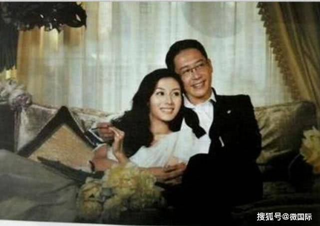 原创爸爸留420亿遗产，却规定儿子每月领200万，1750年才能领完