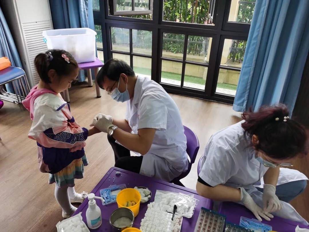 呵护健康 快乐成长 —记诺亚舟旗下海宁市庆安幼儿园六一体检活动