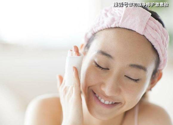 皮肤保湿能力差 75fafc3458cb48fc86c788f30e009f5b.jpeg