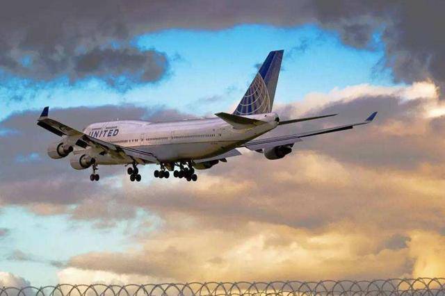 服软了！仅过去2天，美国交通部更改“禁飞令”