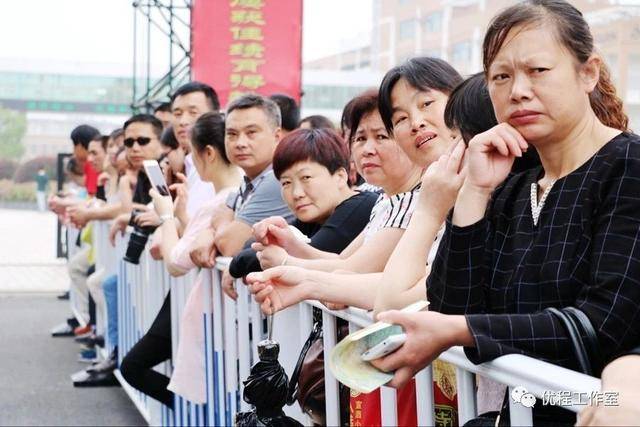 孩子|家长该怎么做?高考倒计时