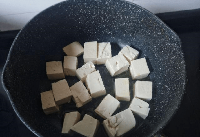 自己怎么制作酸豆腐 11a7e5aee3a3483092755571a3ad48f4.png