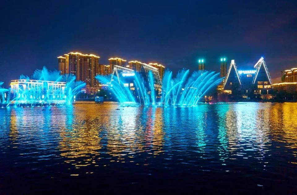 碧源月湖——音乐喷泉,人间烟火,月湖喊你来摆摊