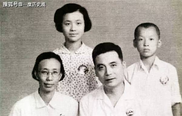 原创邓稼先妻子许鹿希苦等丈夫回家28年33年来守在60平米的老房子