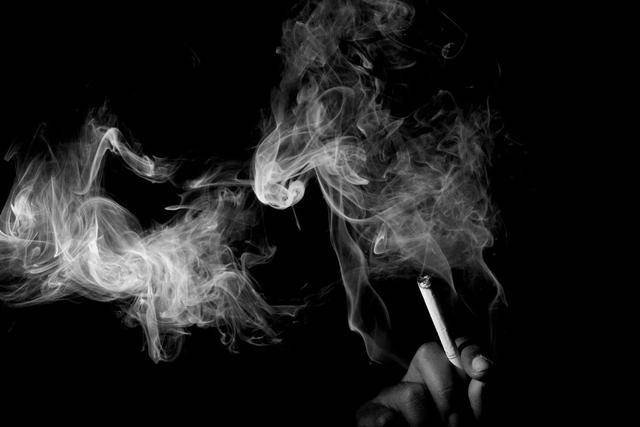 快速戒烟的方法！想要戒烟和想要帮助家里人戒烟的朋友可以看看
