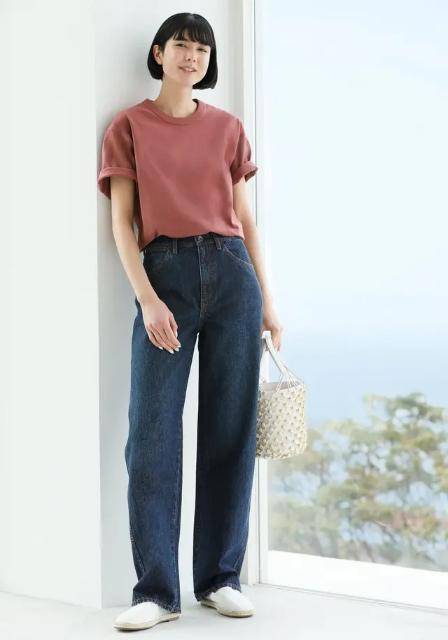女生夏季短裤穿搭风格分享 2cf95b07854b495586db6f947ba5de16.jpeg