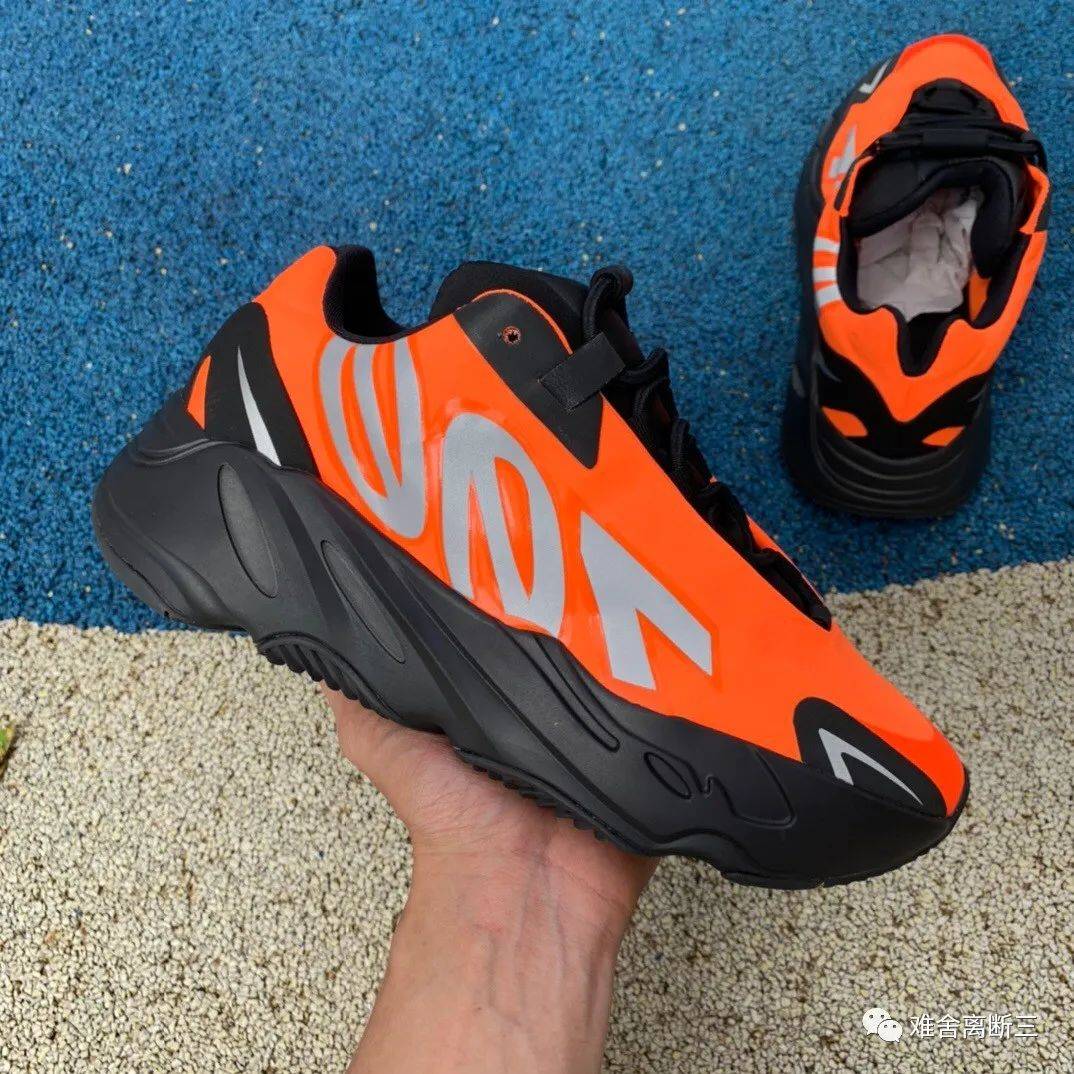 yeezy700紫薯怎么搭_yeezy500穿搭图片