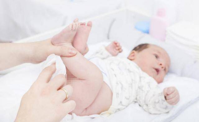 信号|可能是被“过度喂养”了，宝妈别不在意宝宝身体有这3个信号
