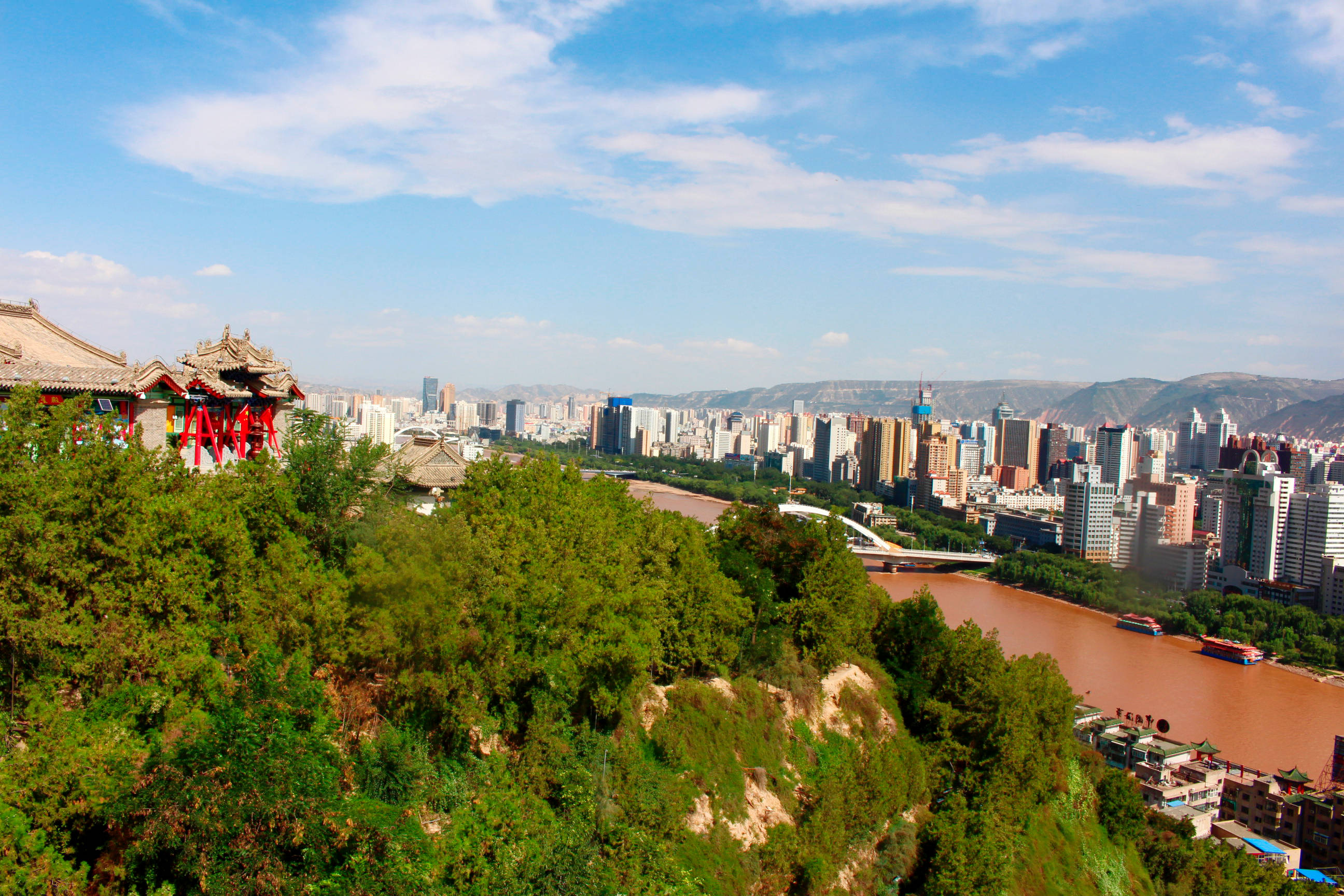 大地:致敬三十岁环中国行之兰州_白塔山