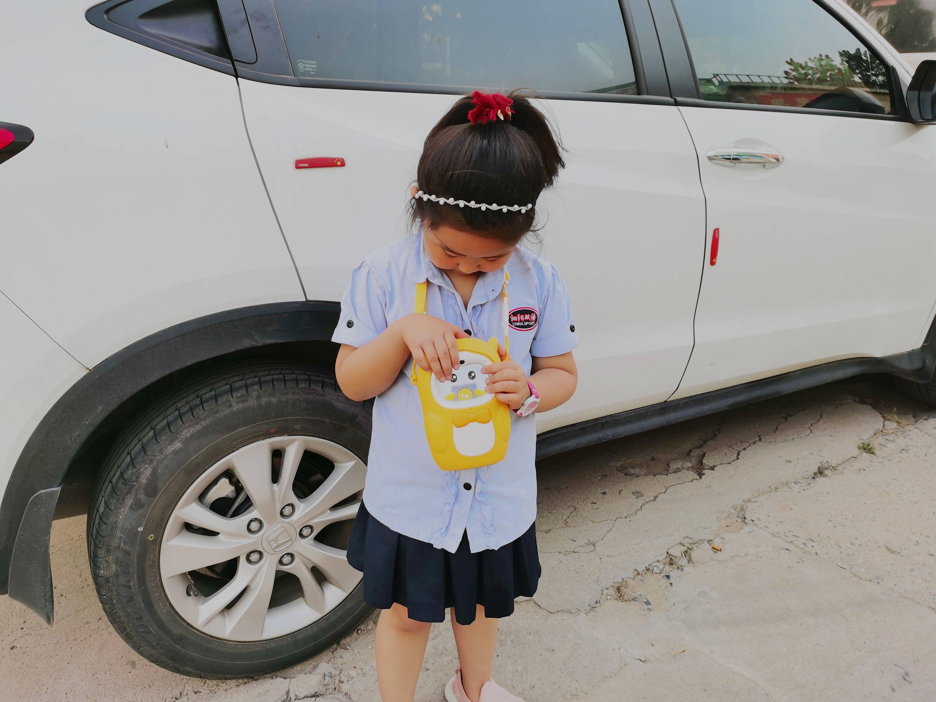 不再枯燥,牛听听早教机读书牛3.0让孩子在玩乐中成长