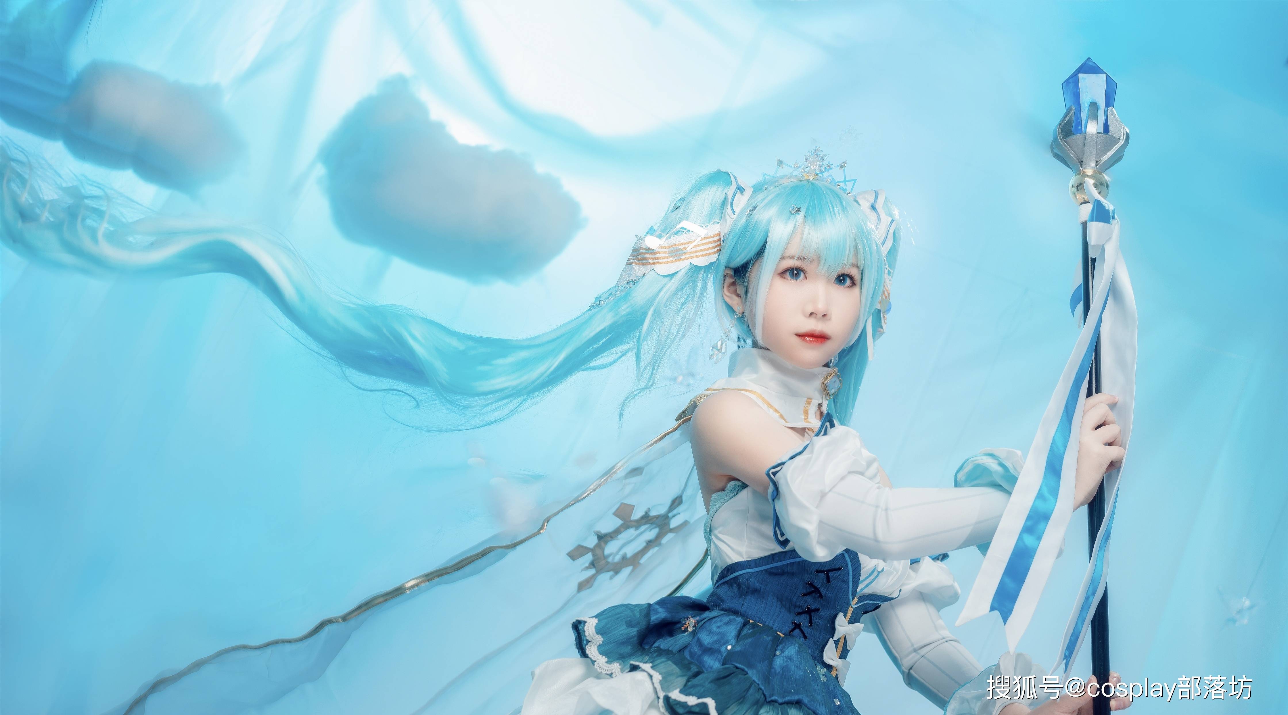 cosv家公式服雪初音