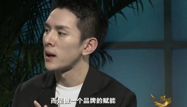 李佳琦薇娅首次同框带货，一哥透露未来方向，