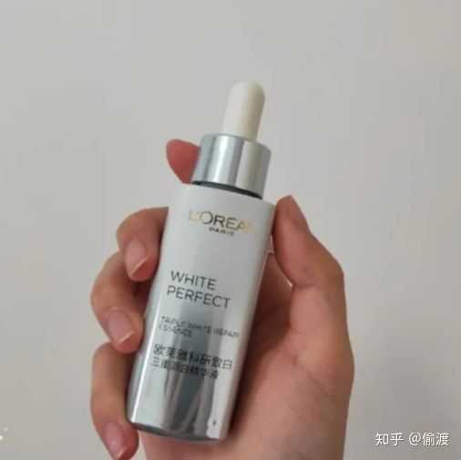 色素的成分 5648d328c77346dab0b50deba814add3.jpeg