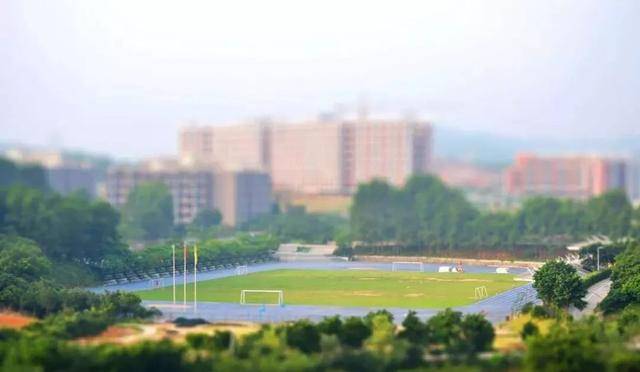 广州|你分得清吗?广东最易混淆的15所大学