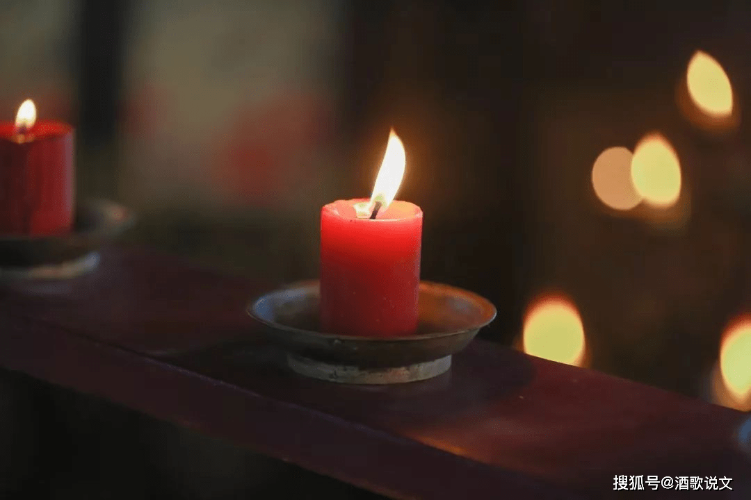 梦境的赠予，解读梦见送给别人十个饭碗的深层含义