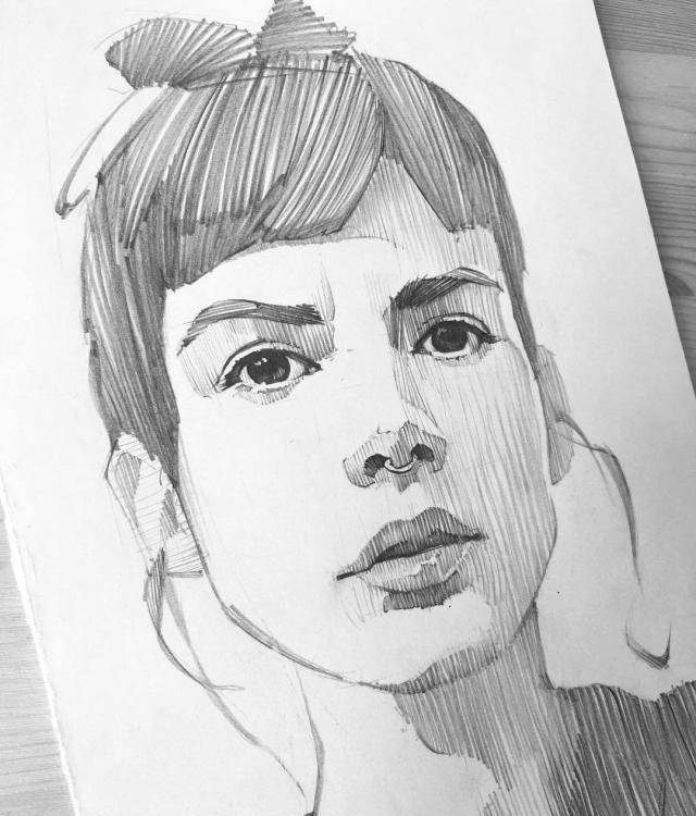 素描画图片大全简单些 2e4fd3ed671d4f8db234285c85acaded.jpeg