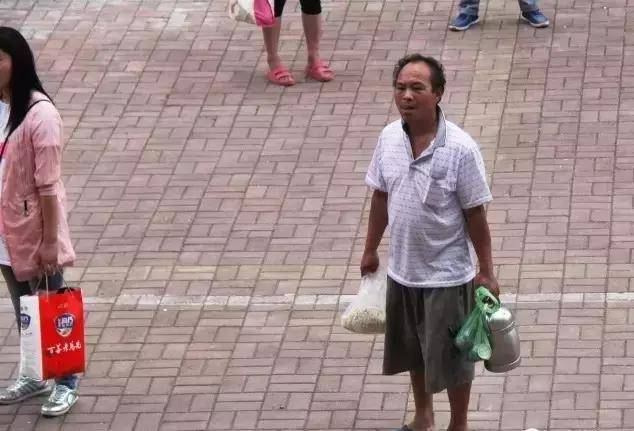 郸城|“最牛县高”考前校园照让人泪奔!考上一个大学生,挖掉一个穷根子