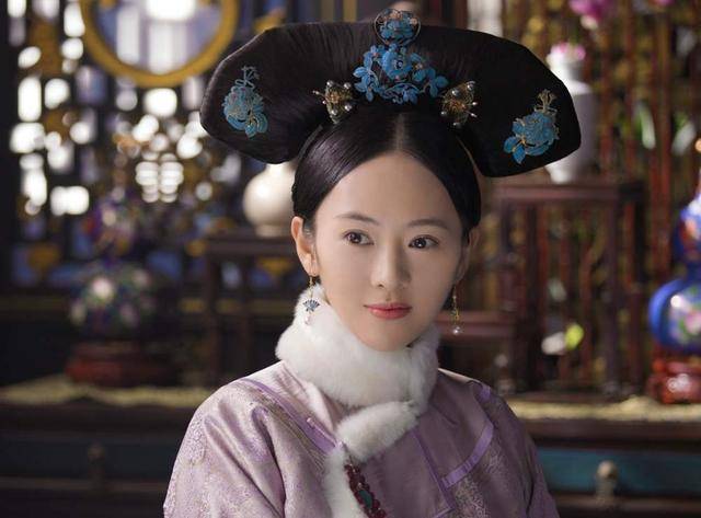 和老师传绯闻、被张国立儿子殴打，17年后，童谣