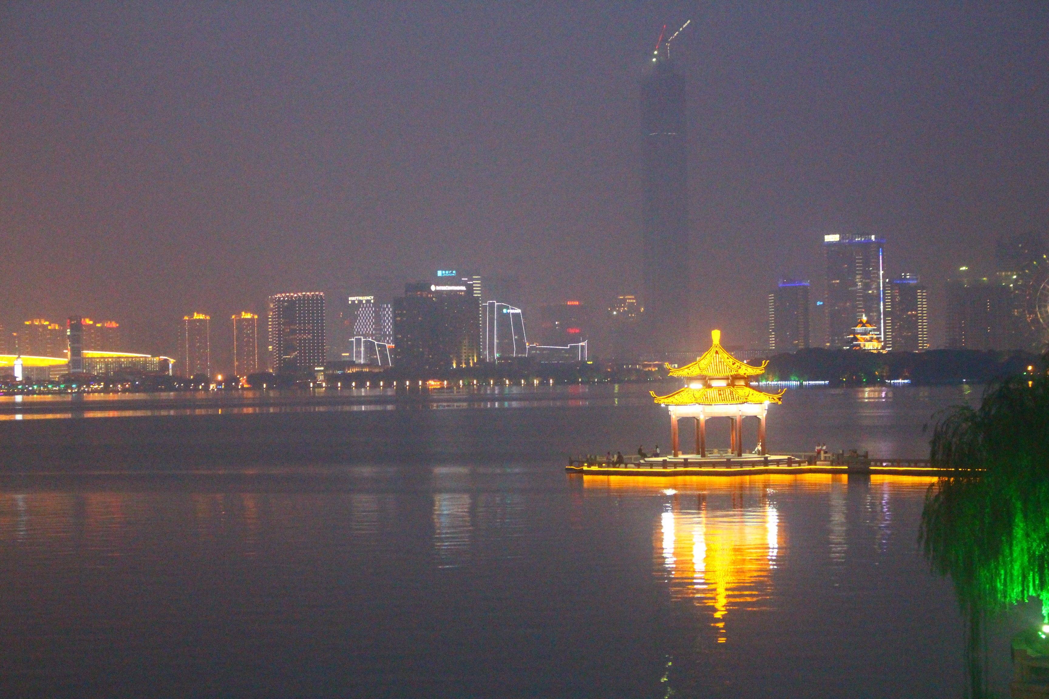 苏州金鸡湖夜景