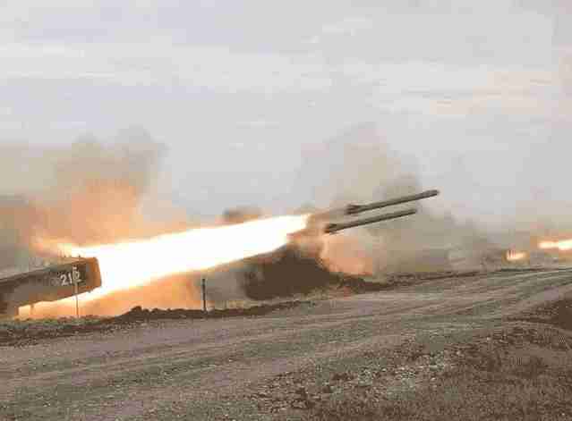 轮式版“喷火坦克”现真身，俄军装备量有限，