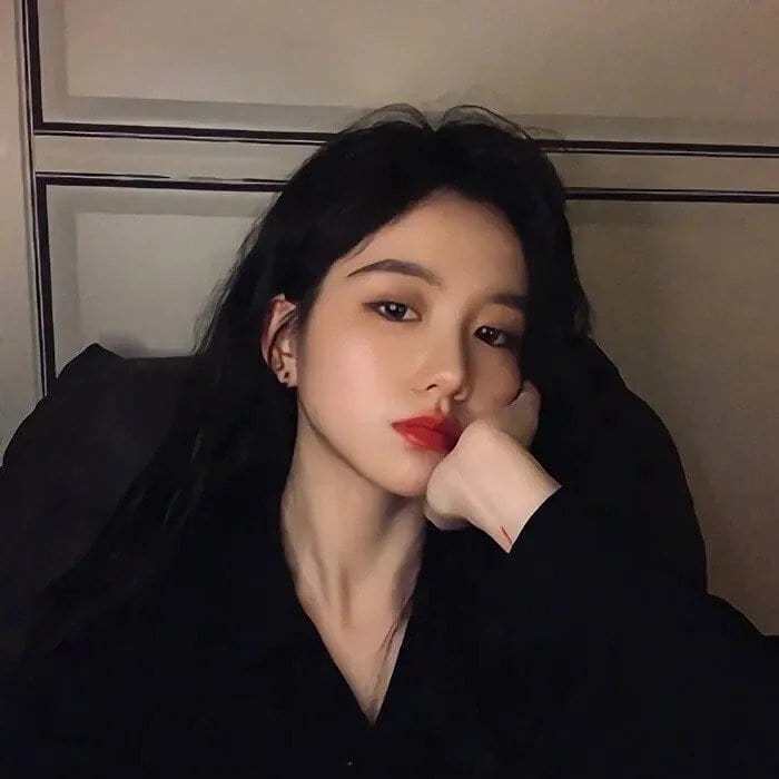 怎样才算一个成熟的女生 d674918e0f834732932002a0c1c50533.jpeg