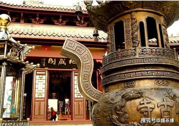 乾隆时称"别峰庵.