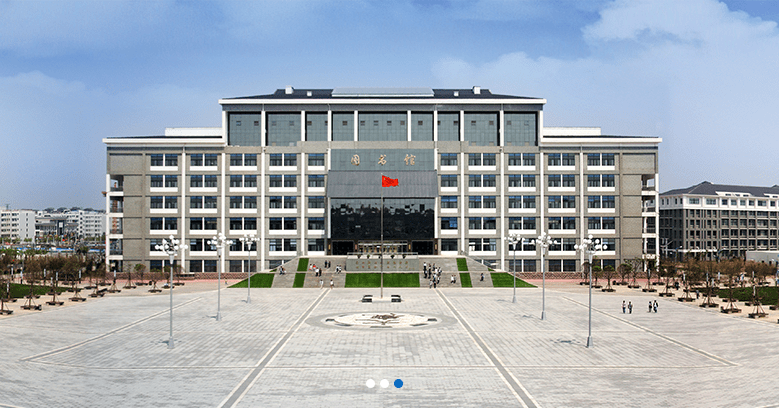 一,开封大学,实则是个专科学校
